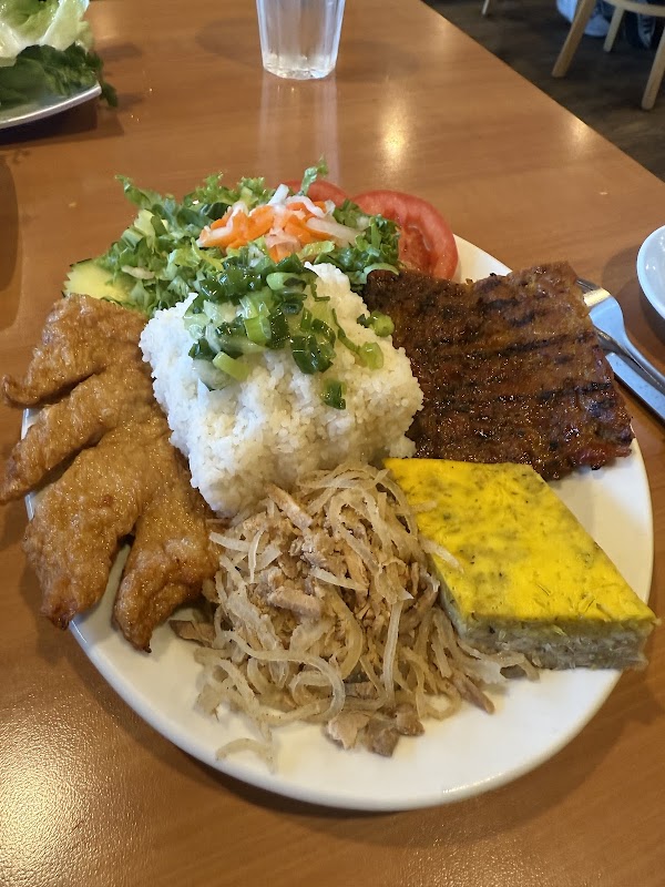 Phuong Trang photo 6