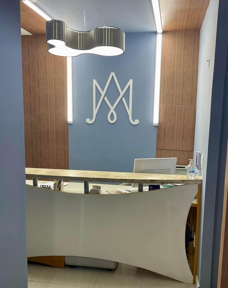 AMS Odontologia — Clareamento Dental com LED Violeta | Facetas de Porcelana em Campinas - foto 4