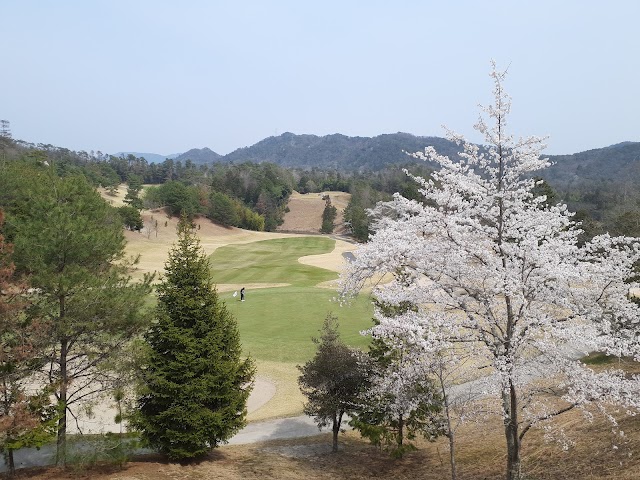 Hiroshima Momiji Country Club - Photo 4