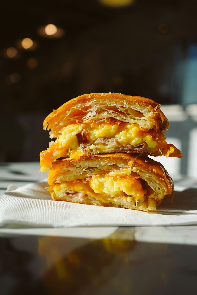 Bonrue Bakery formerly Farmstead photo 4