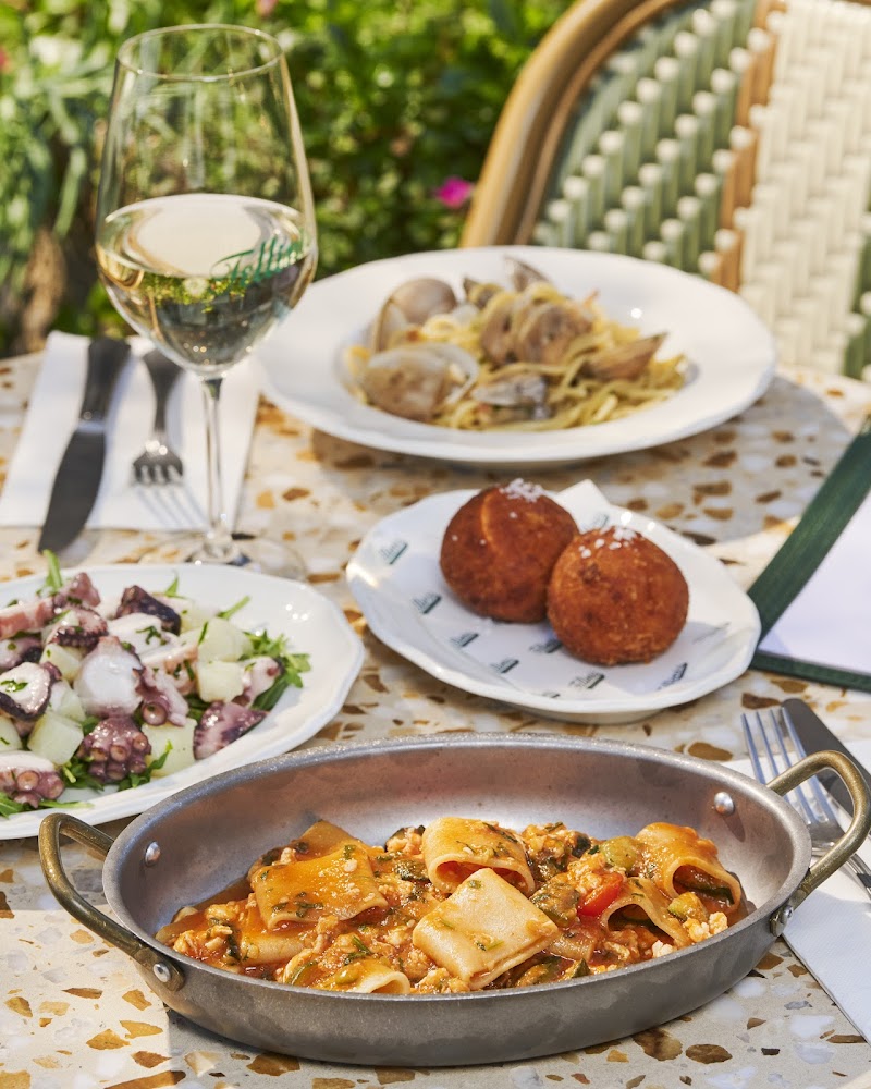 Fellini's Trattoria photo 7