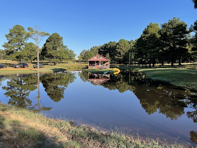 Rebel Hill Guest Ranch - Photo 2