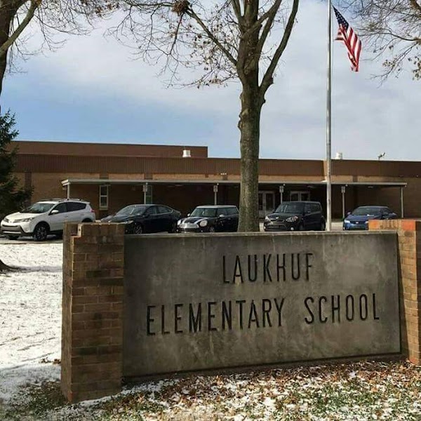 LAUKHUF ELEMENTARY SCHOOL exterior