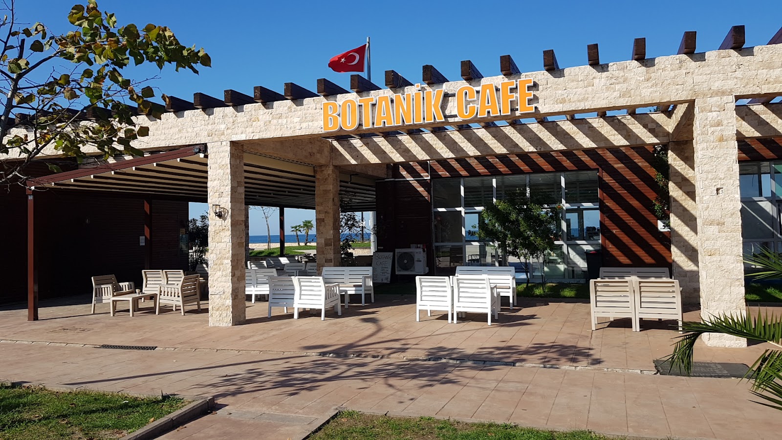 Botanik Kafe mekanı