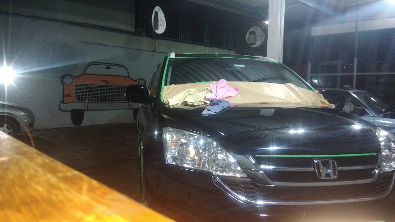 Foto de Race Films Auto Center
