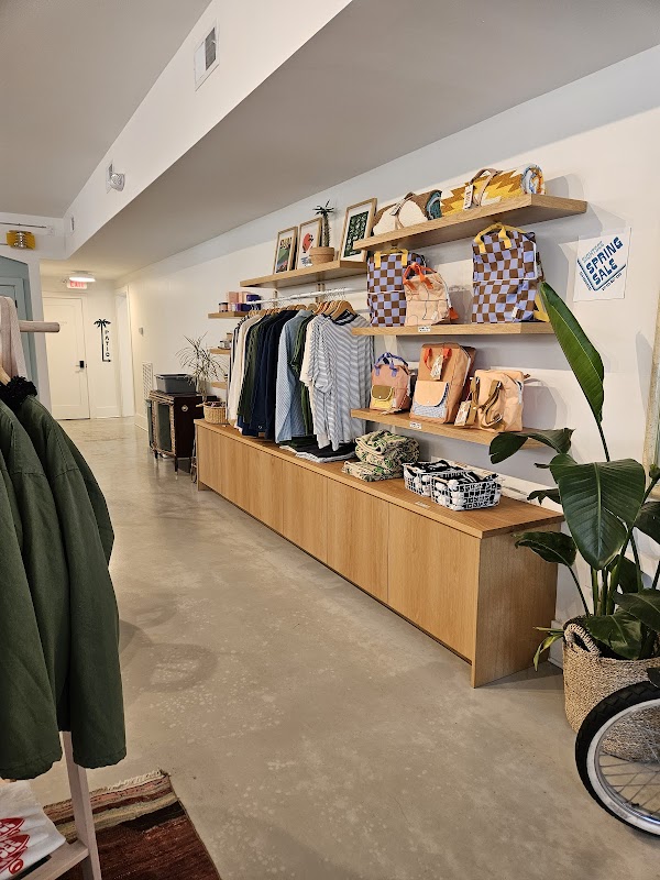 Sightsee Shop photo 5