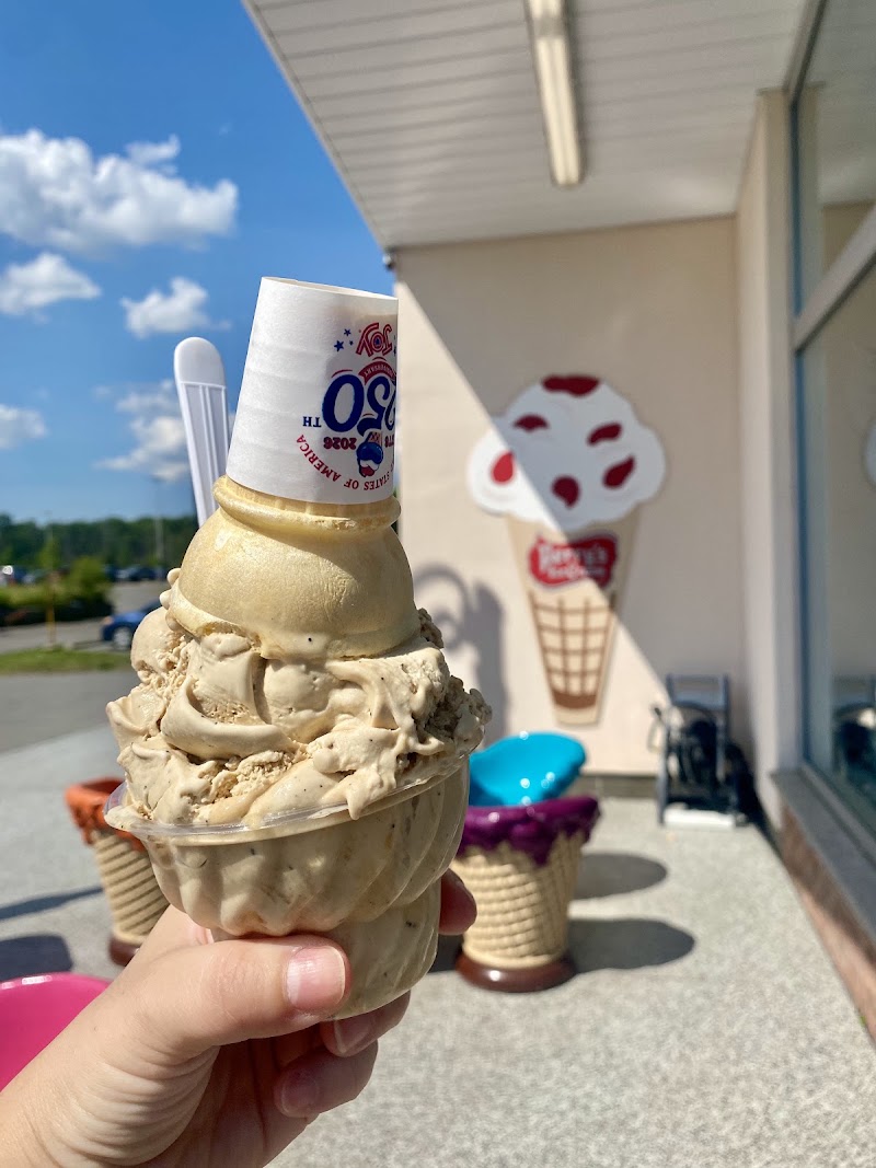 Scoops Ice Cream photo 4