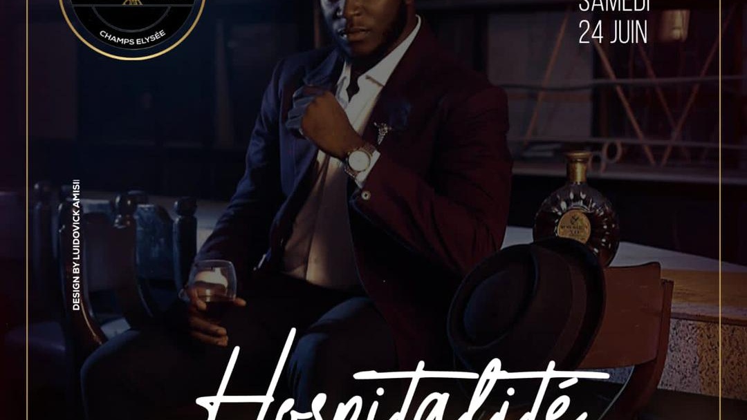 Discothèque/Chicha Chez MK , proche champs Elysée, vue extérieure