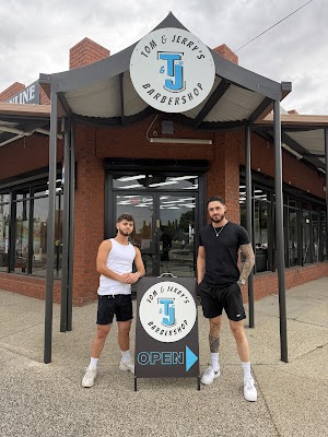 Tom and Jerry's Barbershop photo 3