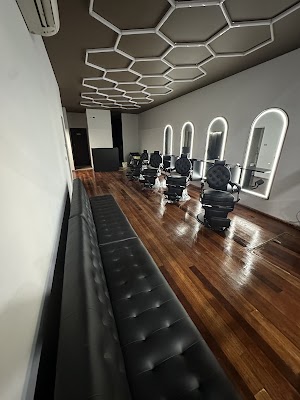 Barberia empire & co