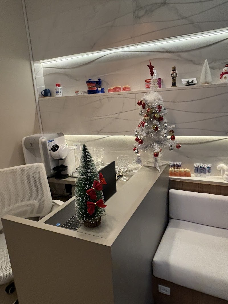 Dra Jaqueline Sousa / Clínica Odontológica no Catete - foto 4