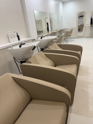 hausofblonde hobart photo 3