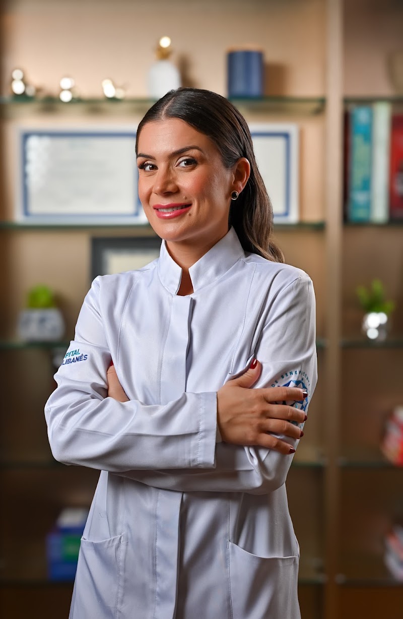 Foto de Dra. Fernanda Willemann Ungaretti, Cardiologista