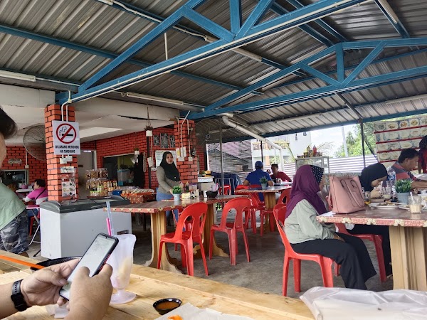 Tomyam Anak Kampung - Photo 1