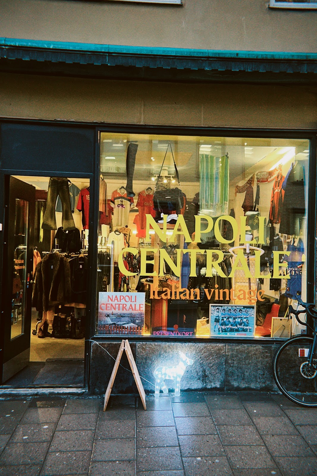 Napoli Centrale Italian Vintage