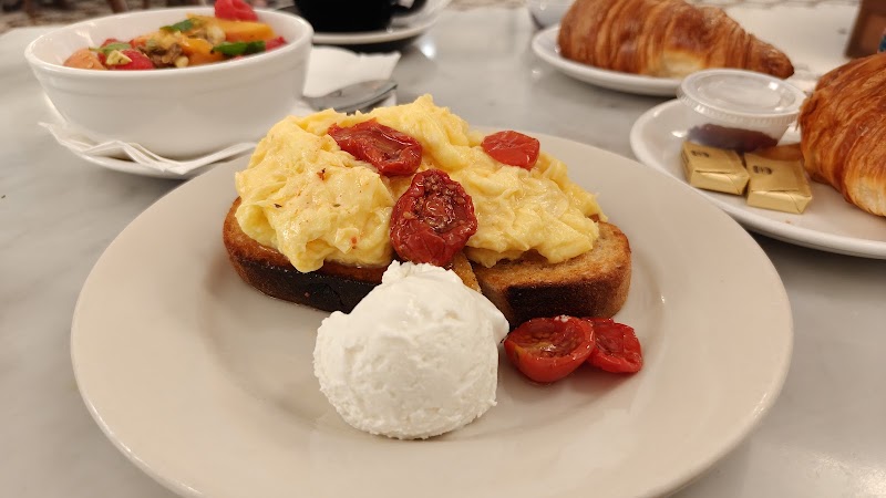 Tatte Bakery & Cafe | Newton Centre photo 3