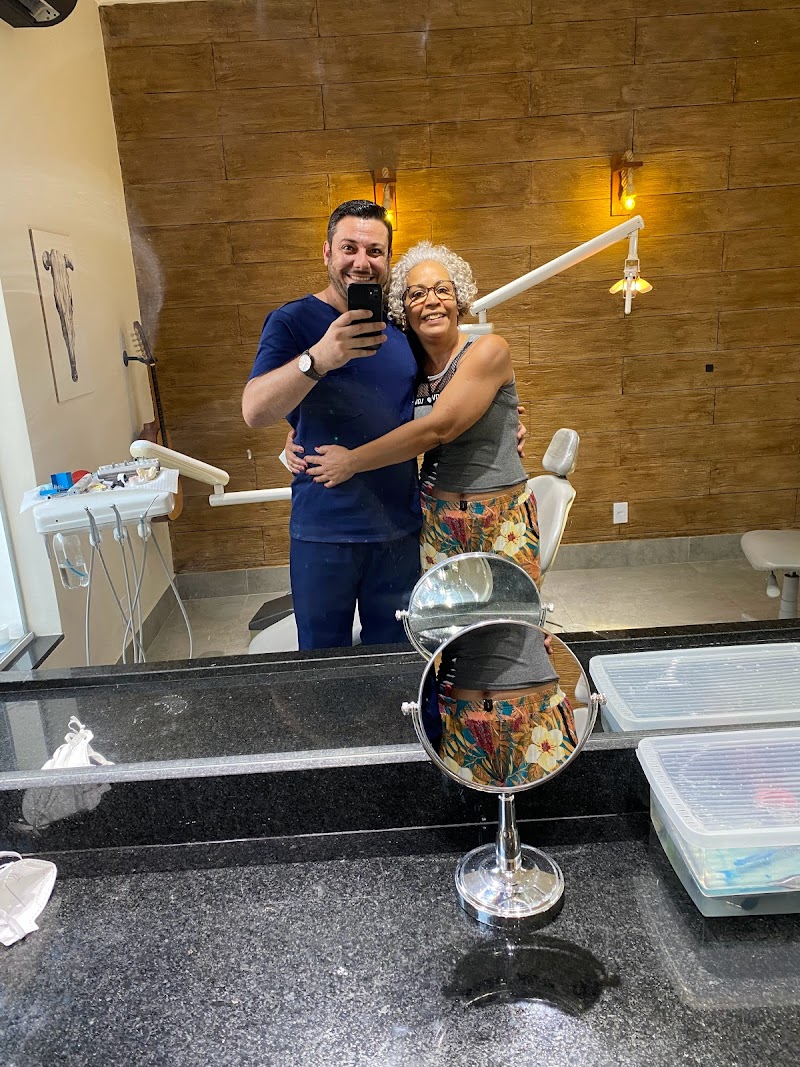 Dr. Rullian Implantes