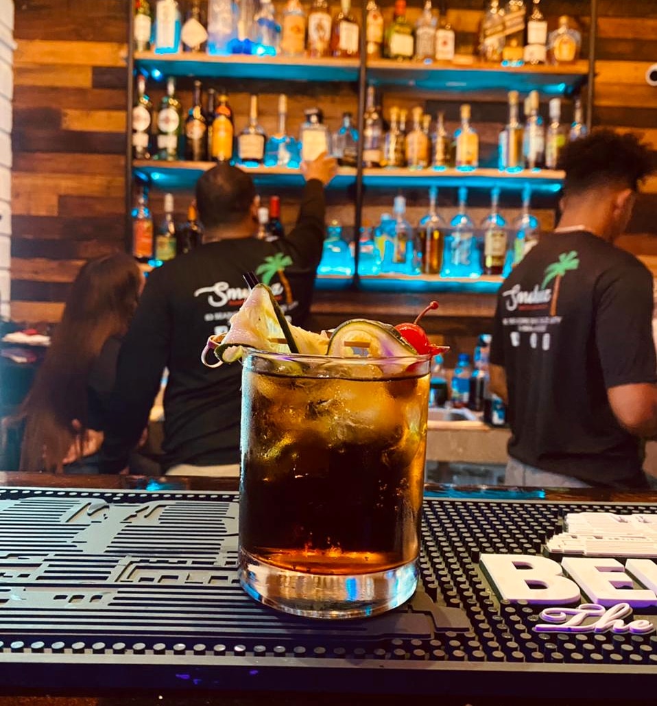 Smokeez Seaside Restaurant & Bar in belize-city