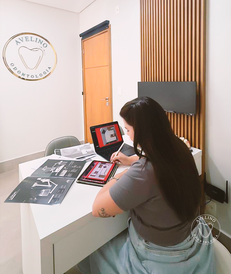 Dra Larissa Avelino SOUSAS| Lentes | Facetas | Implantes | Invisalign | DENTISTA - foto 4