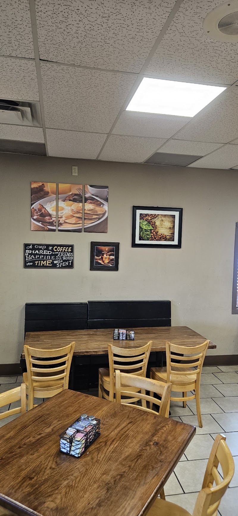 Coffee Cup Cafe photo 4