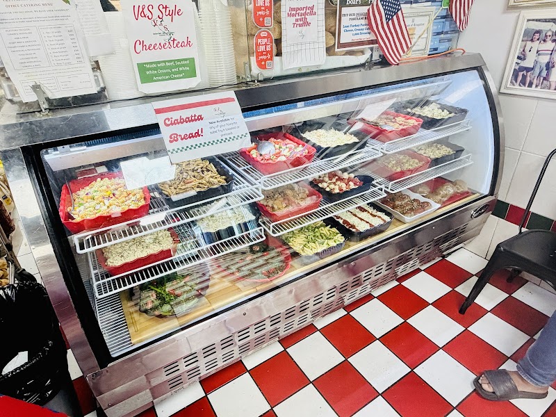 V & S Italian Deli photo 8