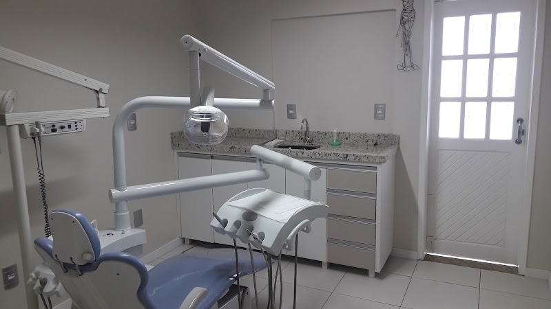 Foto de Dra° Maria Alice Macedo- Cirurgiã Dentista