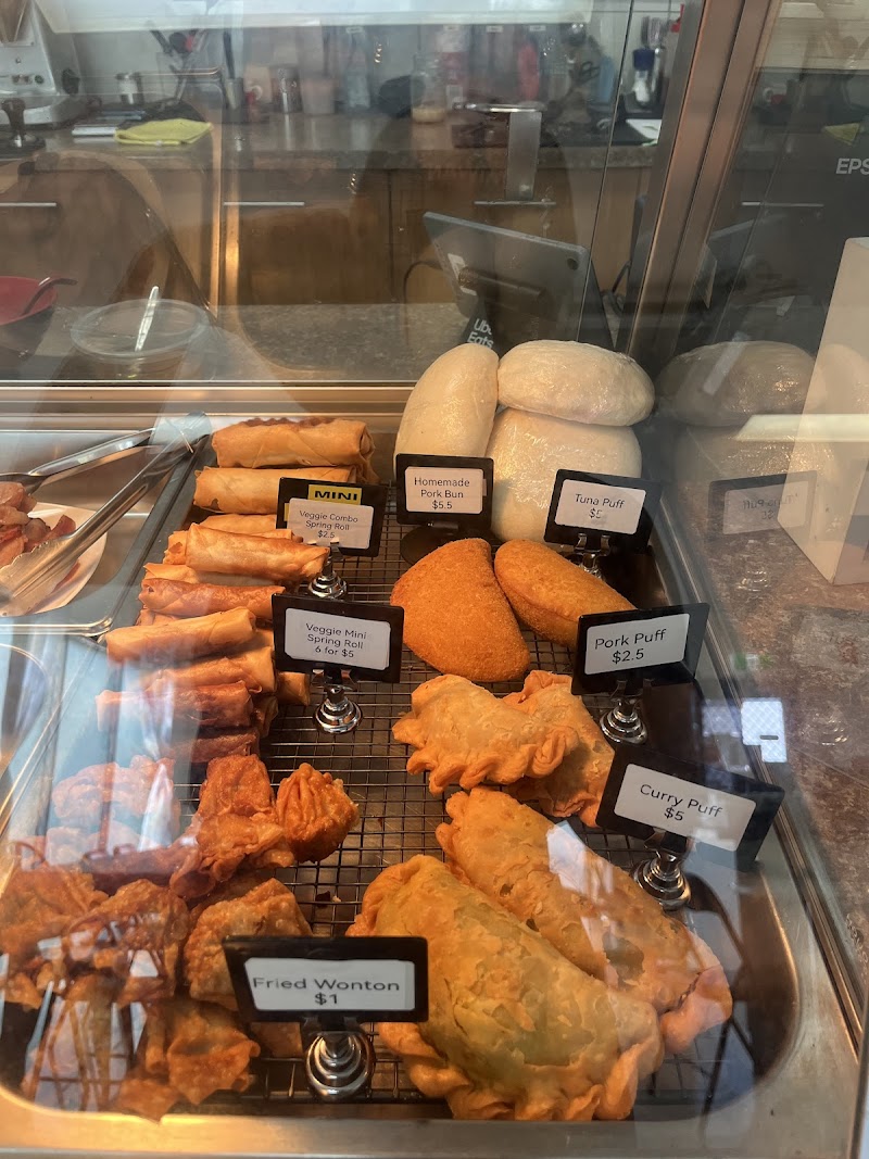 Wok and Roll Asian Cuisine photo 4