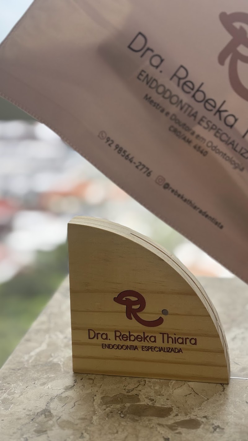 Dra. Rebeka Thiara - Especialista em Endodontia / Tratamento de Canal / Emergências - foto 2