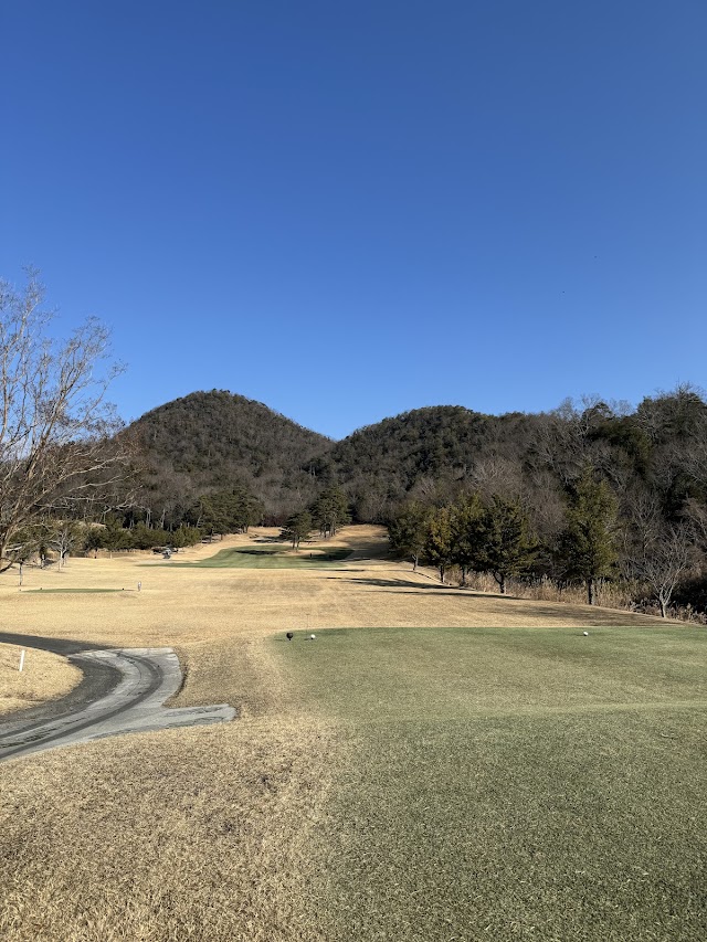 Asahi Kokusai Takarazuka Country Club - Photo 5