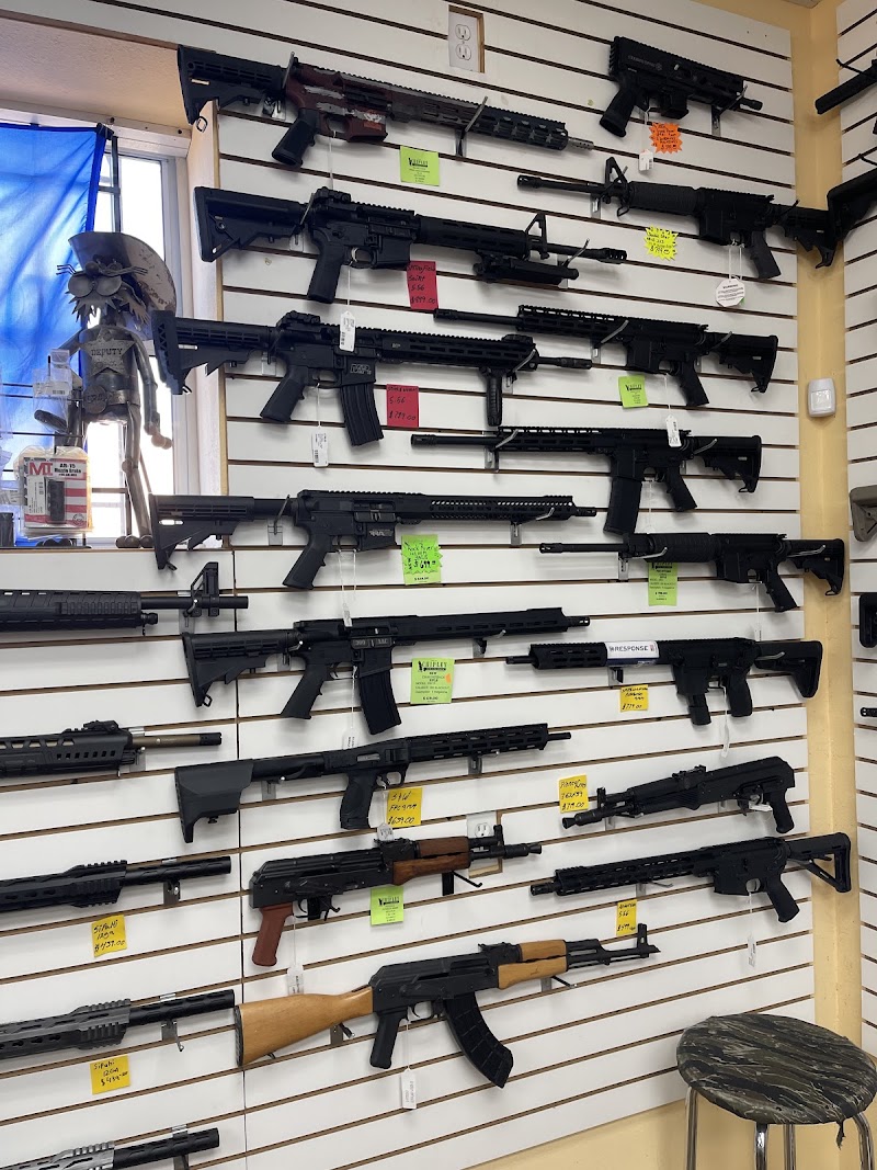 Chipley Gun & Pawn INC photo