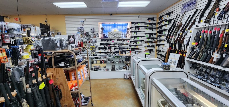 Chipley Gun & Pawn INC photo