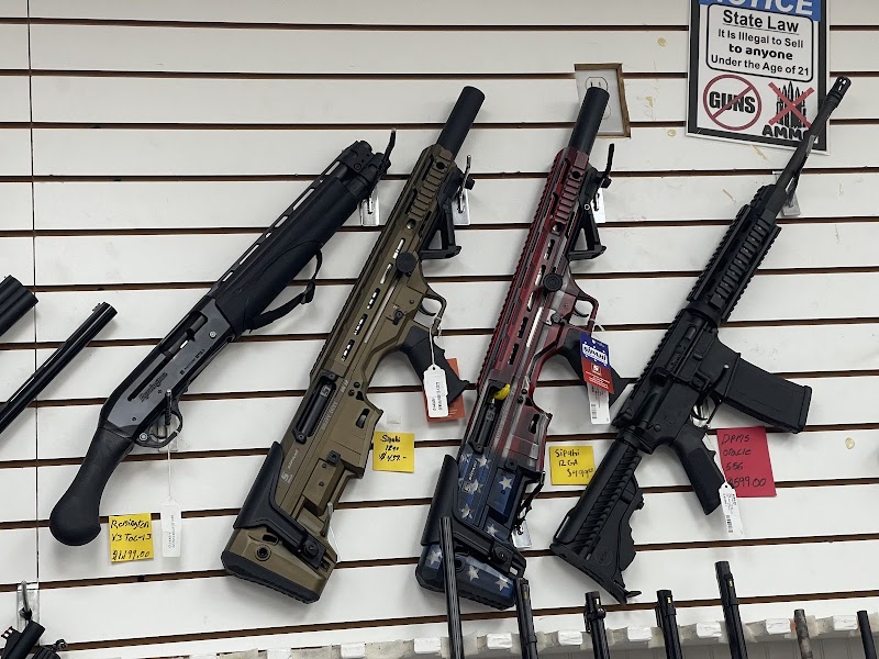 Chipley Gun & Pawn INC photo