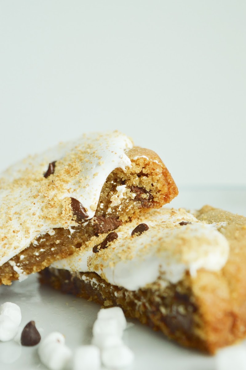 White Crab Coffee and Books