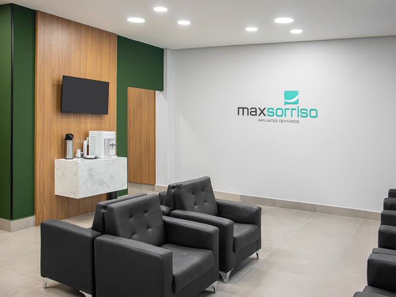Maxsorriso Implantes Dentários | Uberlândia - MG - foto 2