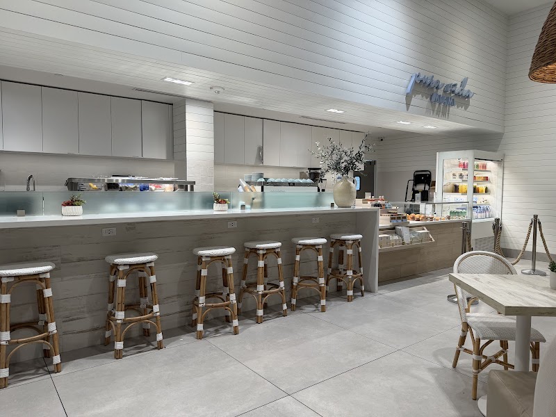 Pura Vida Miami photo 2