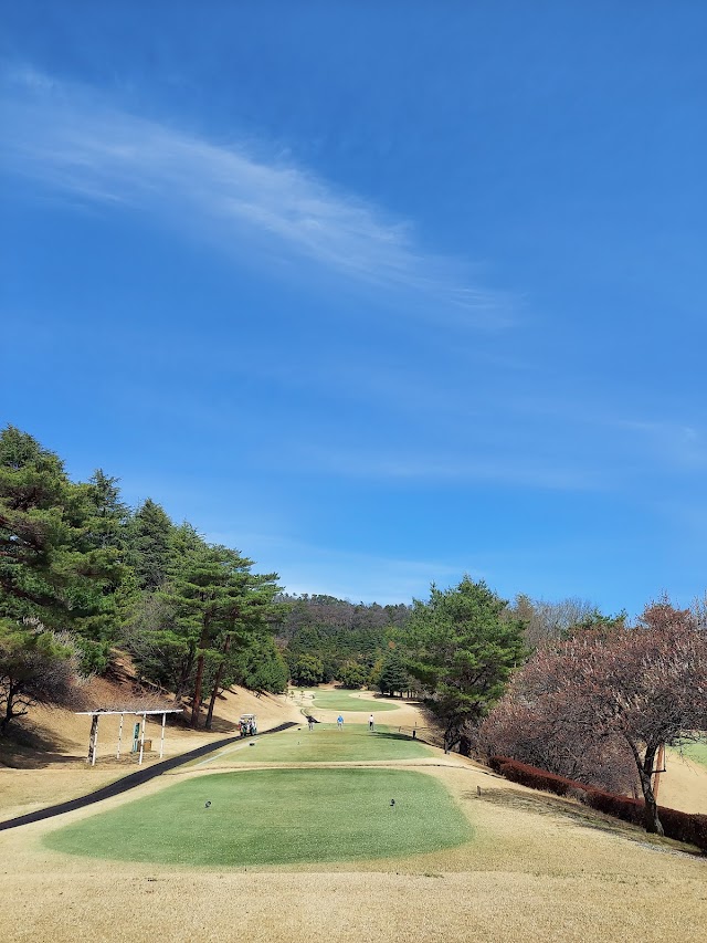 Higashimatsuen Golf Club - Photo 6