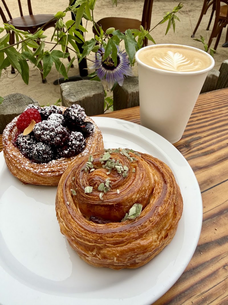 Alta Bakery and Cafe photo 3