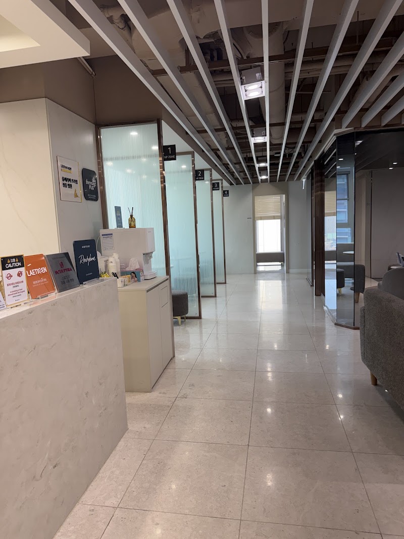 Gallery 3