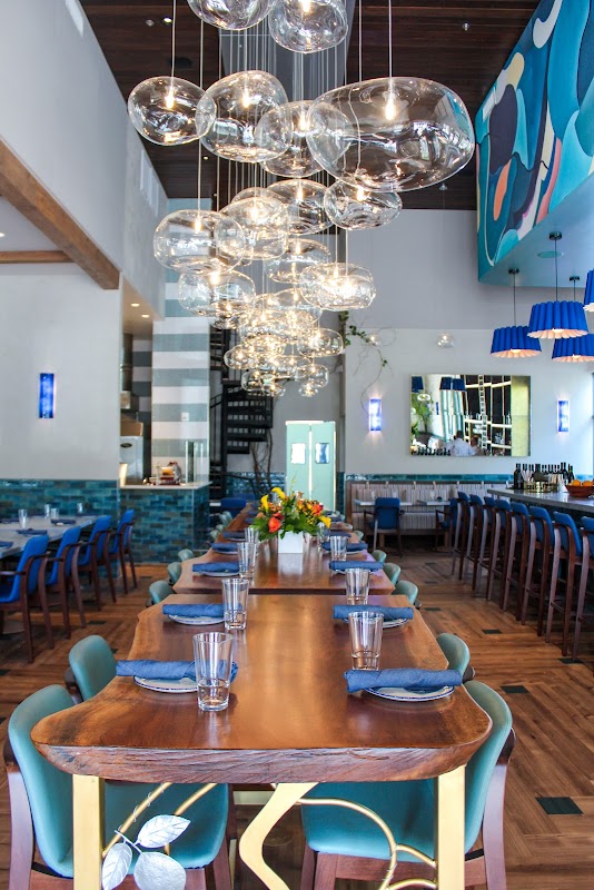 Abbracci Italian Cuisine & Cocktails