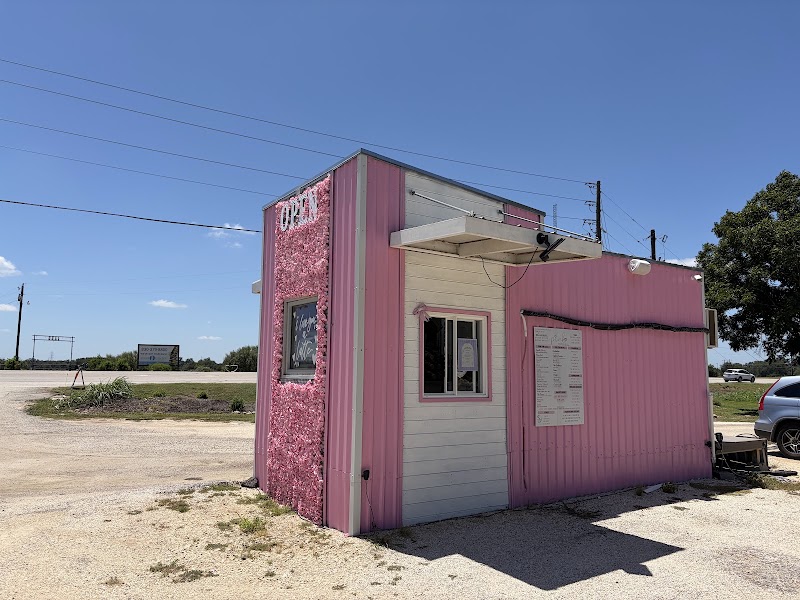 Pink Coffee & Co. Seguin photo 3