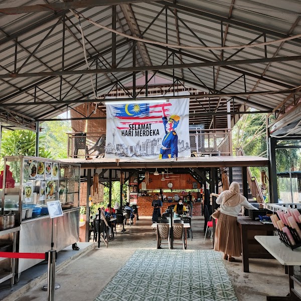 Anjung Hijau Lin Swandee - Photo 1