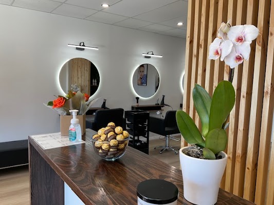 FabHair Ballarat photo 3