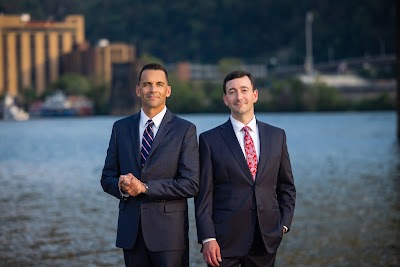 Lupetin & Unatin, LLC - Car accident lawyer in Pittsburgh