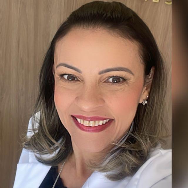 Foto de Dra. Luci Bisterço - Nutricionista Funcional em Gastroenterologia e Nutrigenética em Joinville