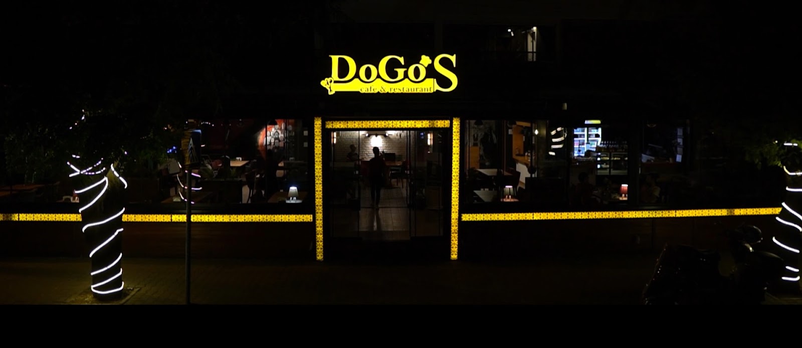 DoGoS Cafe Restaurant mekanı