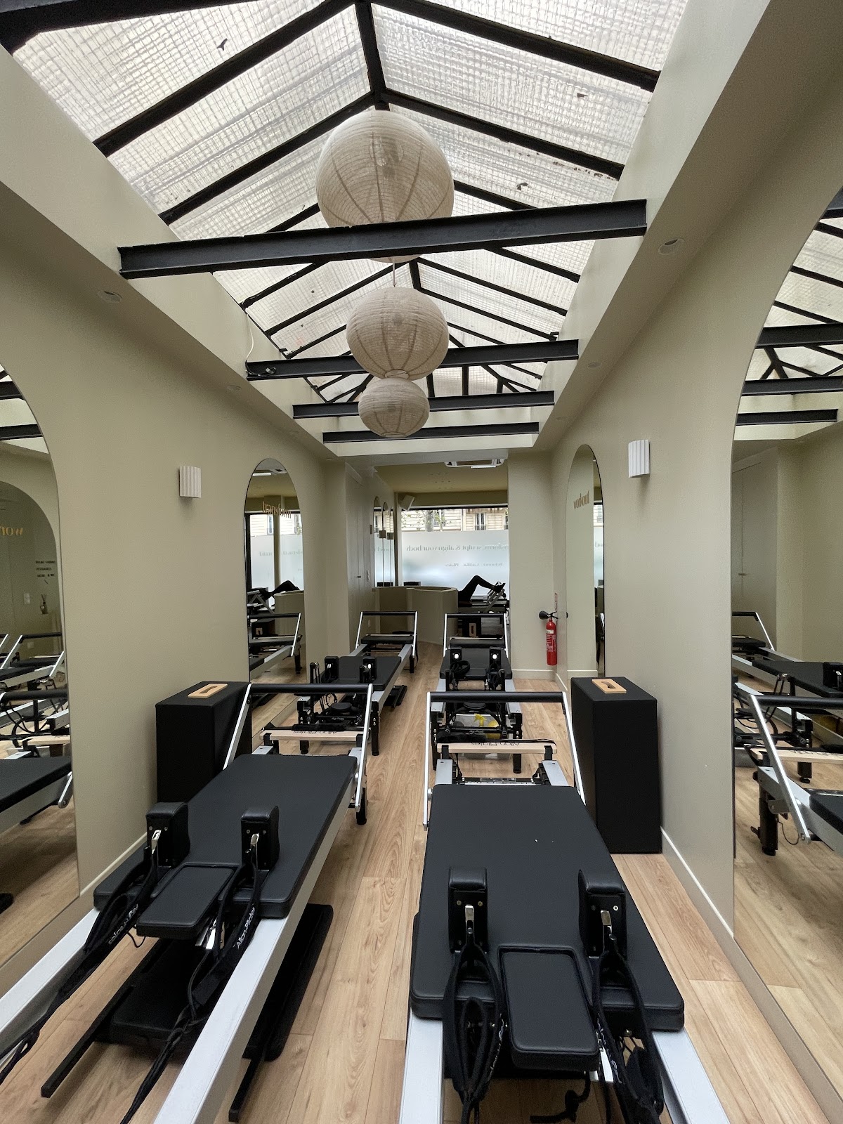The New Me Reformer Pilates Bosquet, vue extérieure
