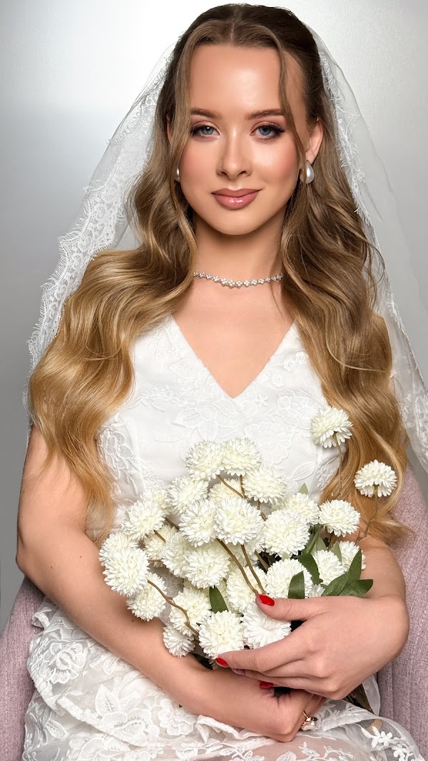 SVETLANA ABDELA MAKEUP & HAIR LLC - Bridal Makeup & Hair Artist in Chicago. portfolio