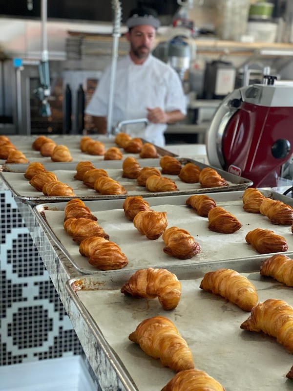 Sardelli's Italian Steakhouse photo 2