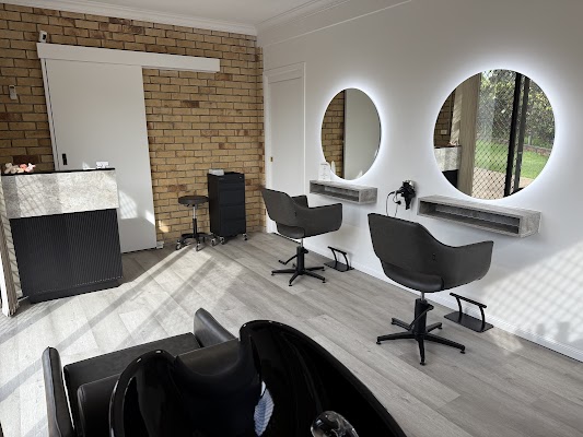 Sarah George Hair photo 2