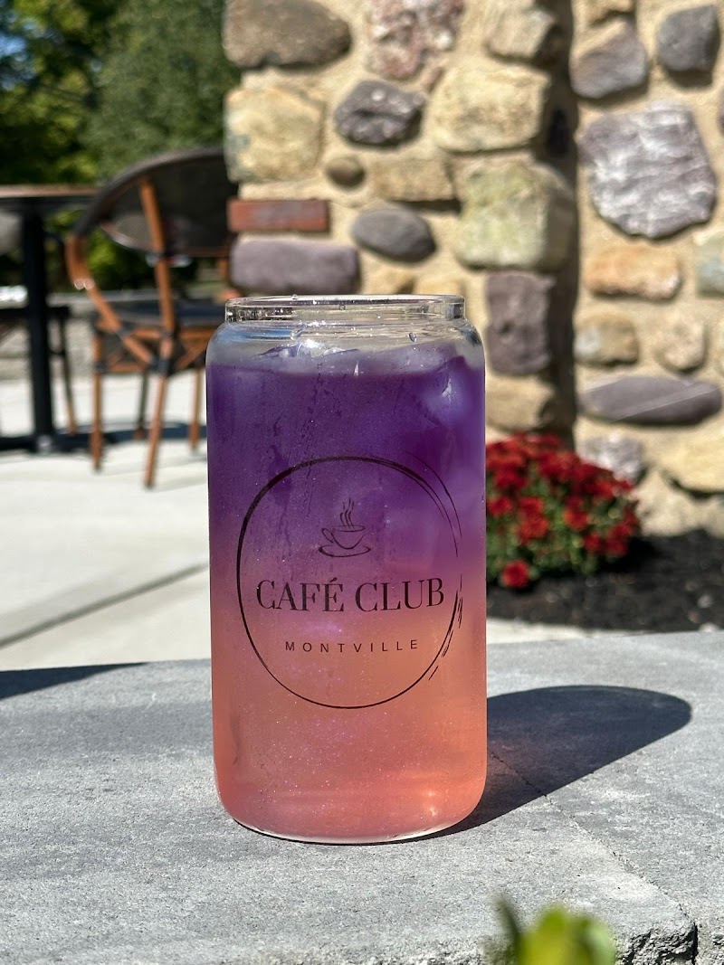 Cafe Club Montville photo 4